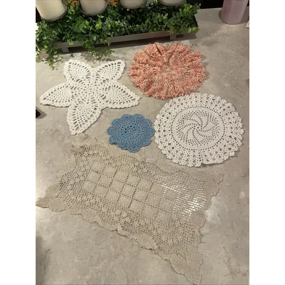 VTG 5 Handmade Crochet Floral Doilies Lot Of 5 Round~Star~rectangle Multicolor